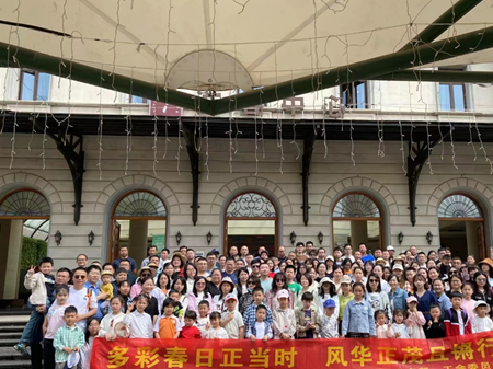 多彩春日正當(dāng)時(shí) 風(fēng)華正茂且鏘行