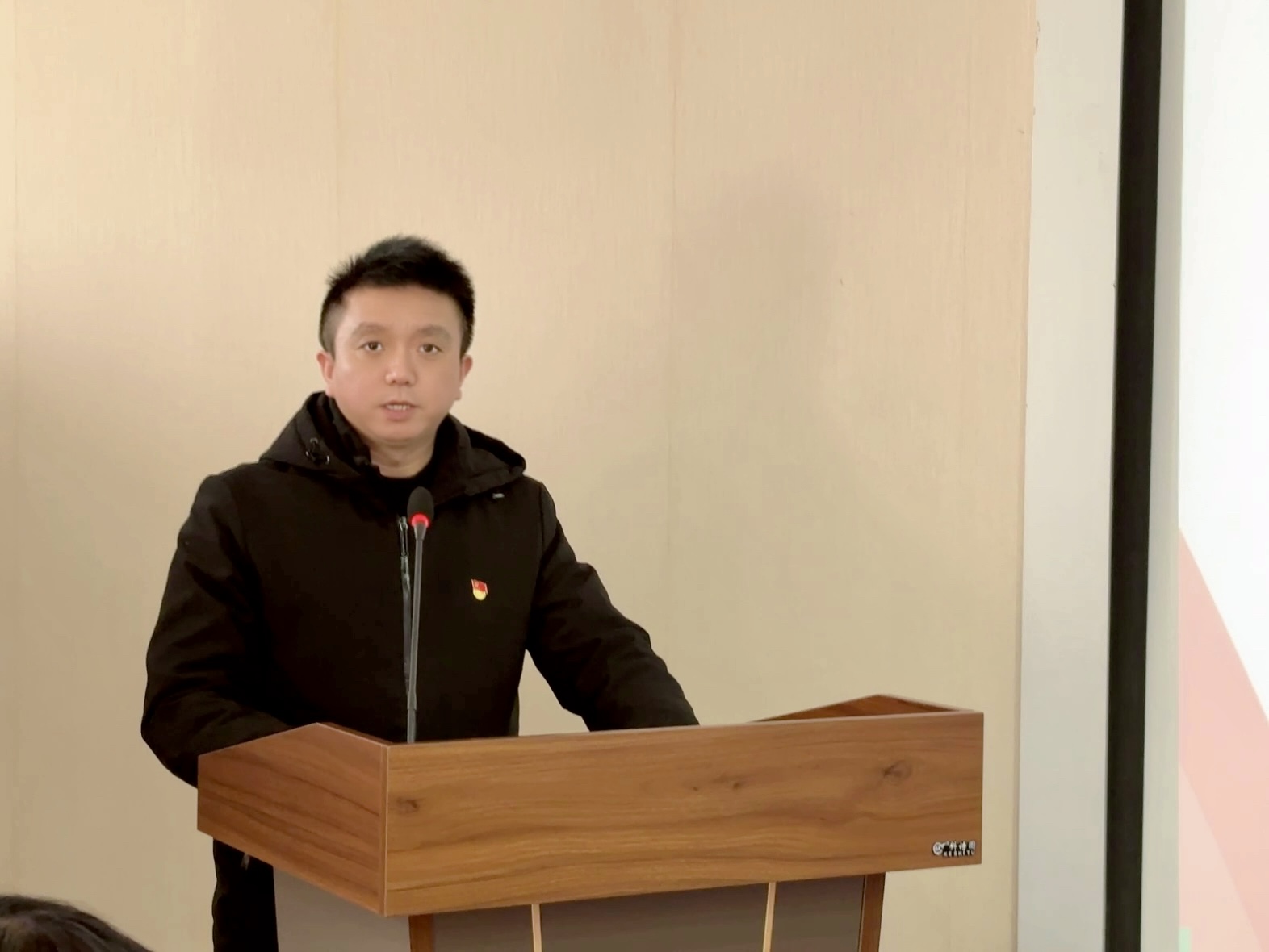 1767927590168744.jpg 4.jpg